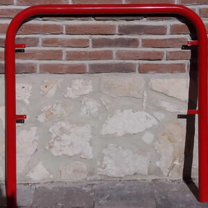 Archetti dissuasori diam 48 - h 100cm x 100 cm con asole per cartelli pubblicitari